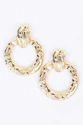 HAMMERED METAL ROUND EARRINGS