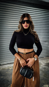 “GINNY” CROPPED TURTLE NECK BASIC TOP