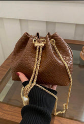 POUCH CROSSOVER BODY BAG