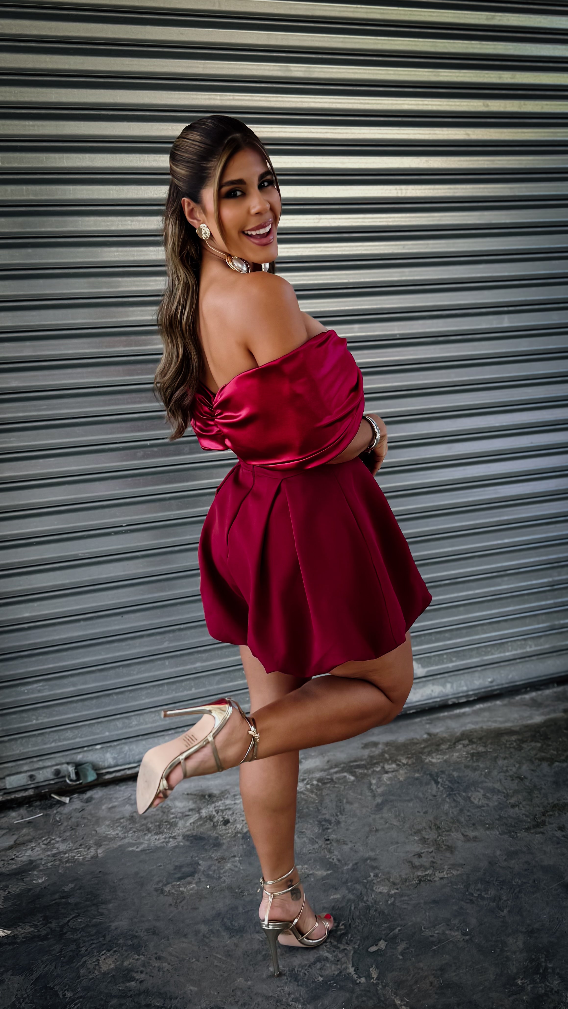 Pre-orden “ARIANA” SATIN BOW DETAIL OFF SHOULDER ROMPER BLACK