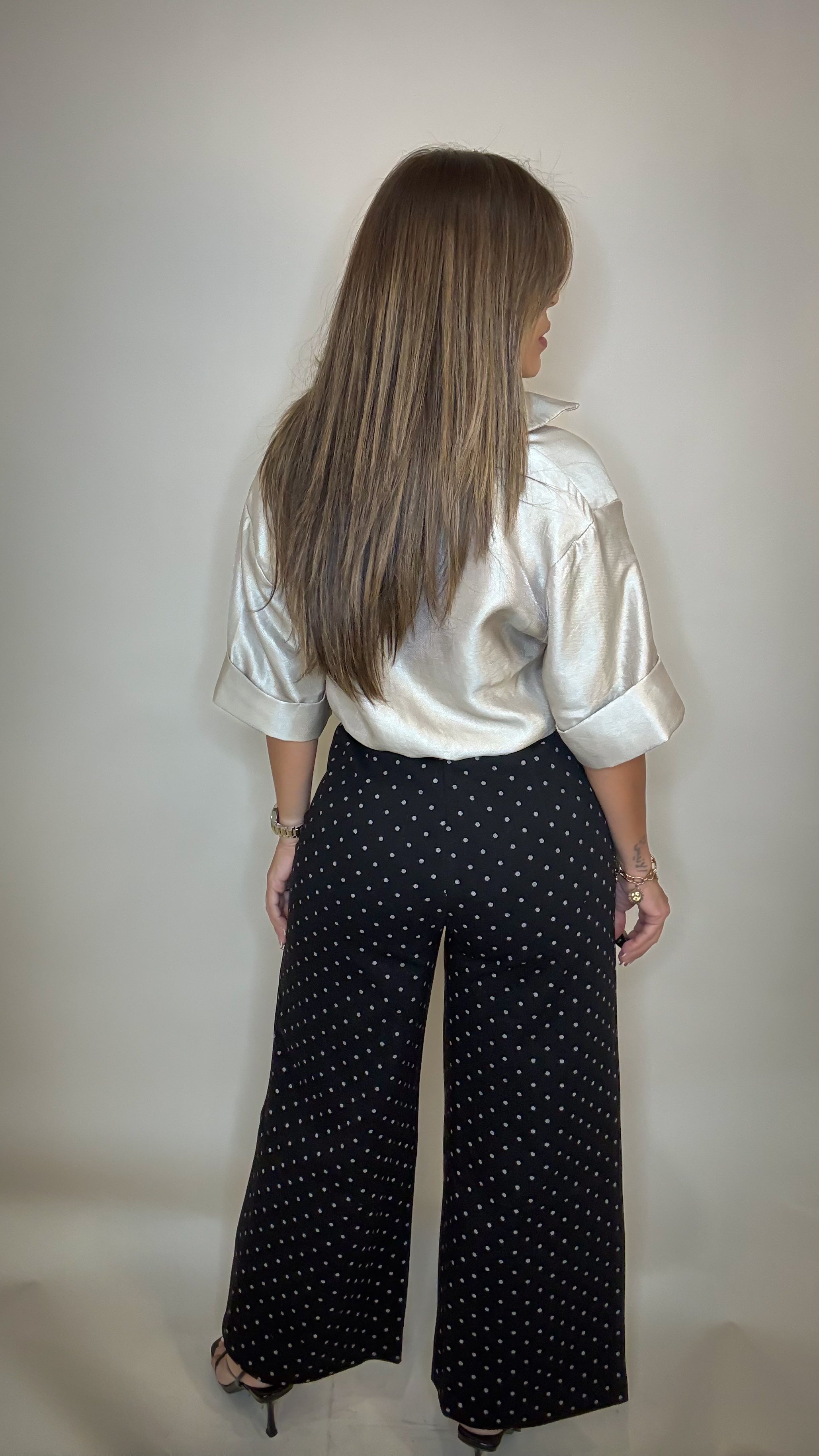 “MARLENE” SHORT SLEEVE CROPPED SHIRT