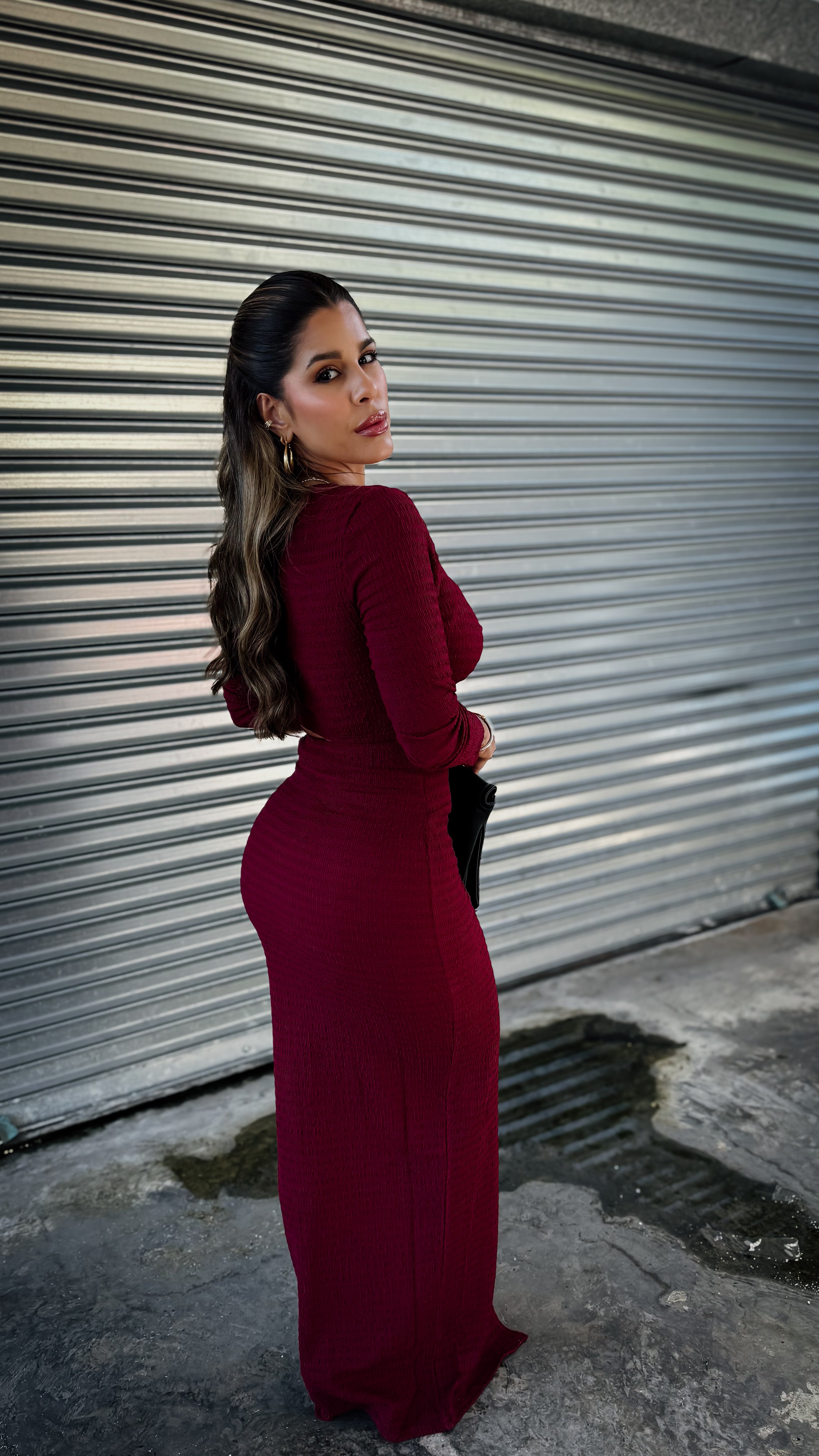 “ALAHIA” CROPPED TOP AND MAXI SKIRT SET