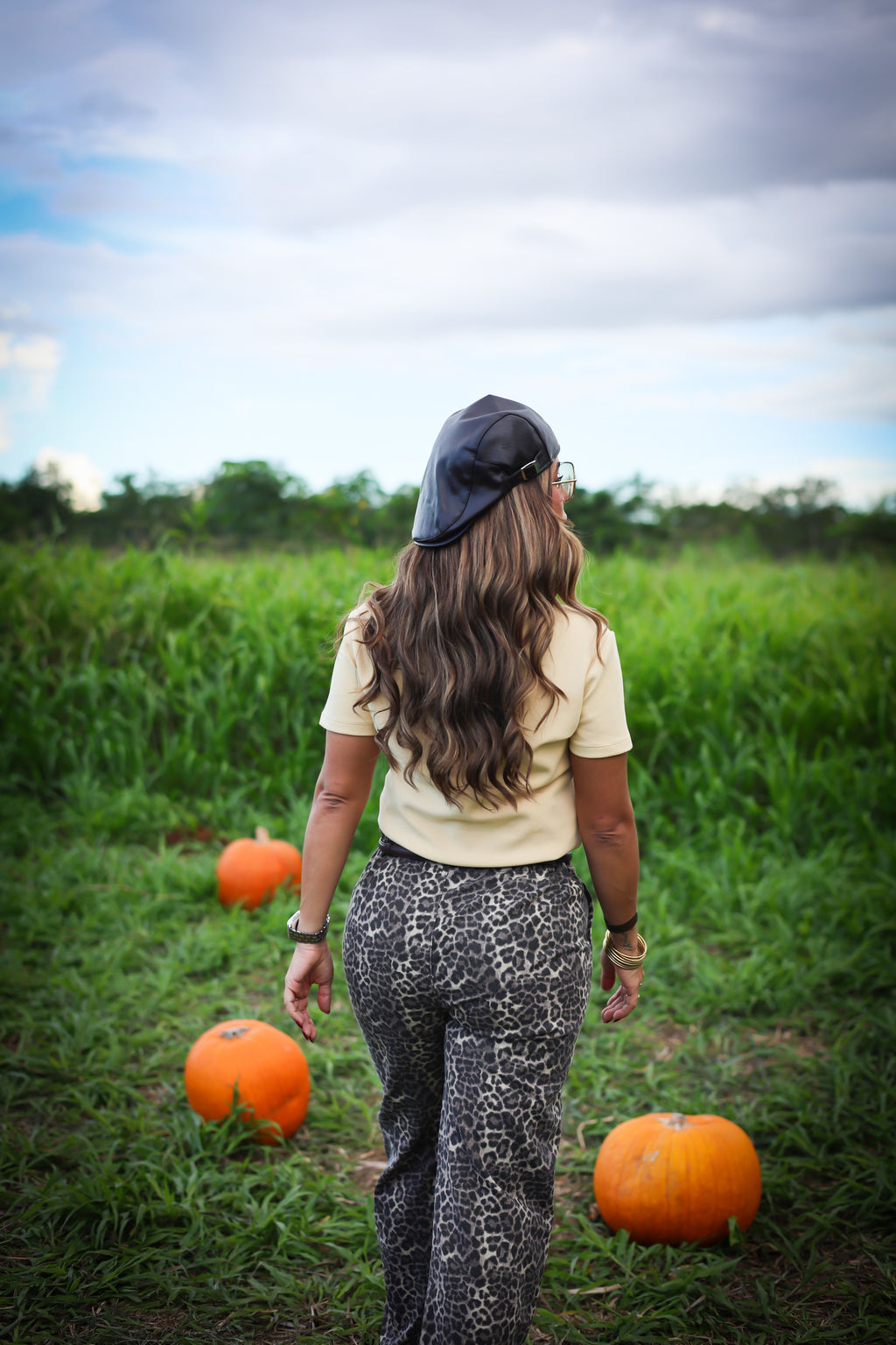 “IZZY” LEOPARD PRINT DENIM PANTS