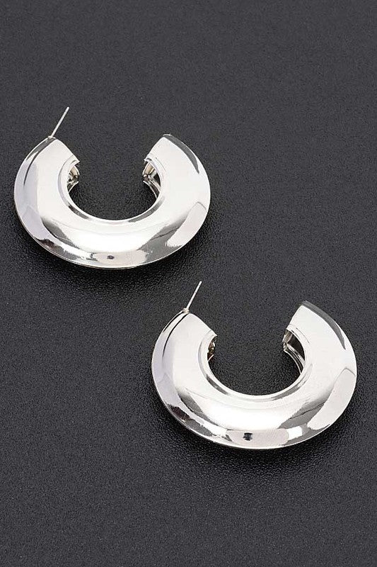 CHUNKY METAL HOOP EARRINGS