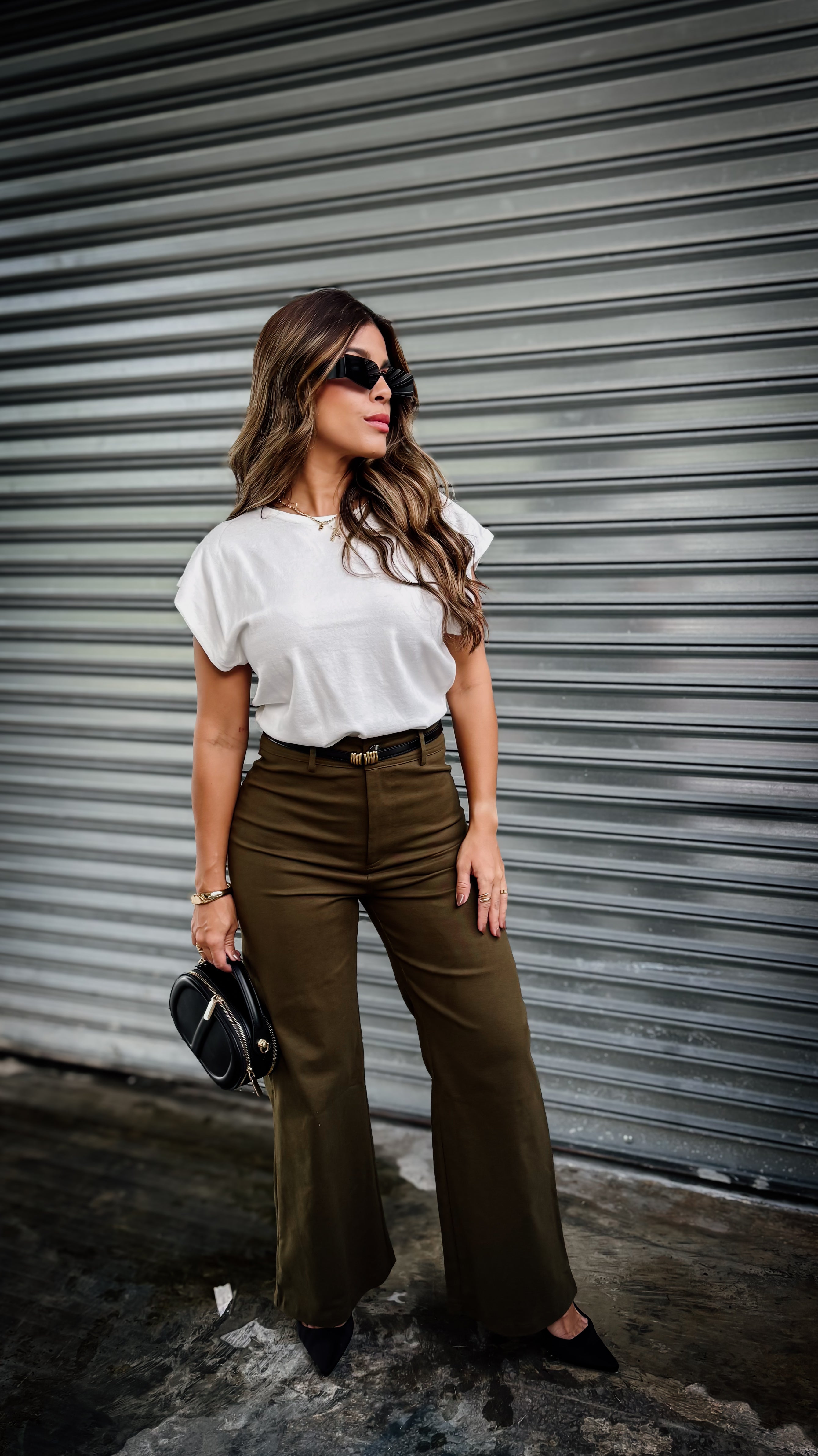“BAILEY WIDE LEG CROPPED PANTS