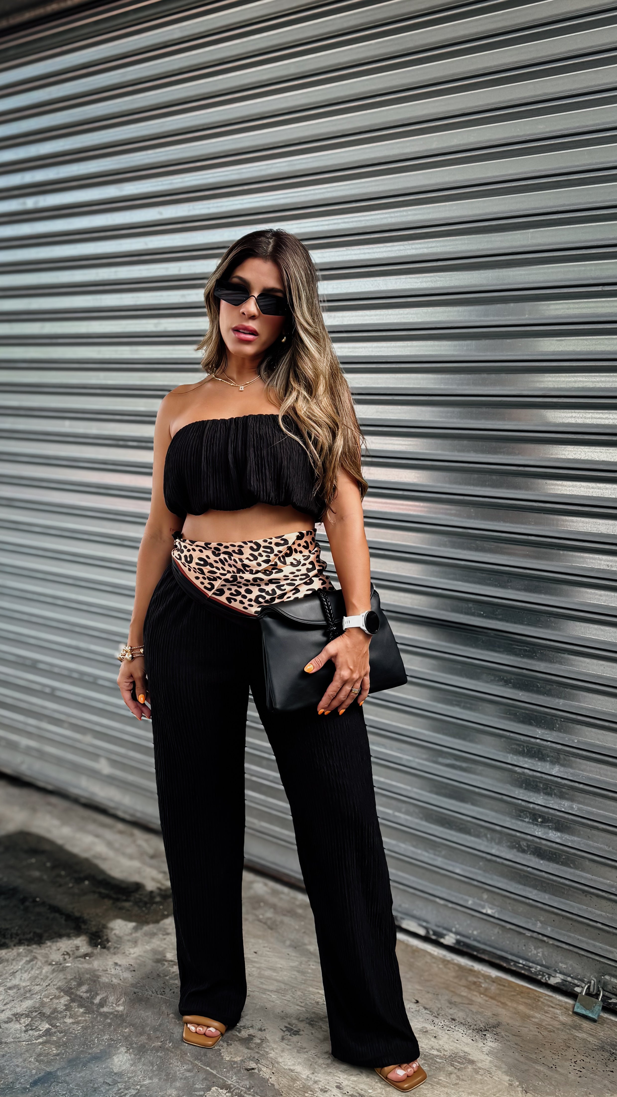 “JACKIE” TEXTURED TUBE TOP AND SHORTS SET