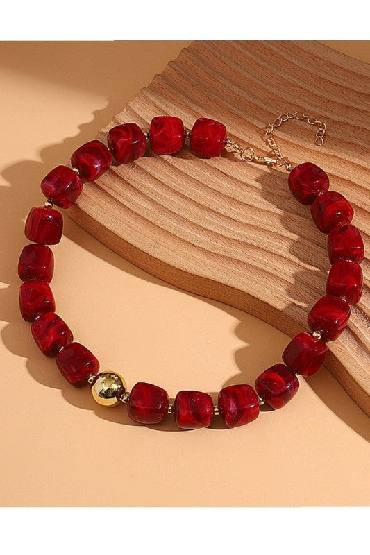 BEADED STATEMENT NECKLACE