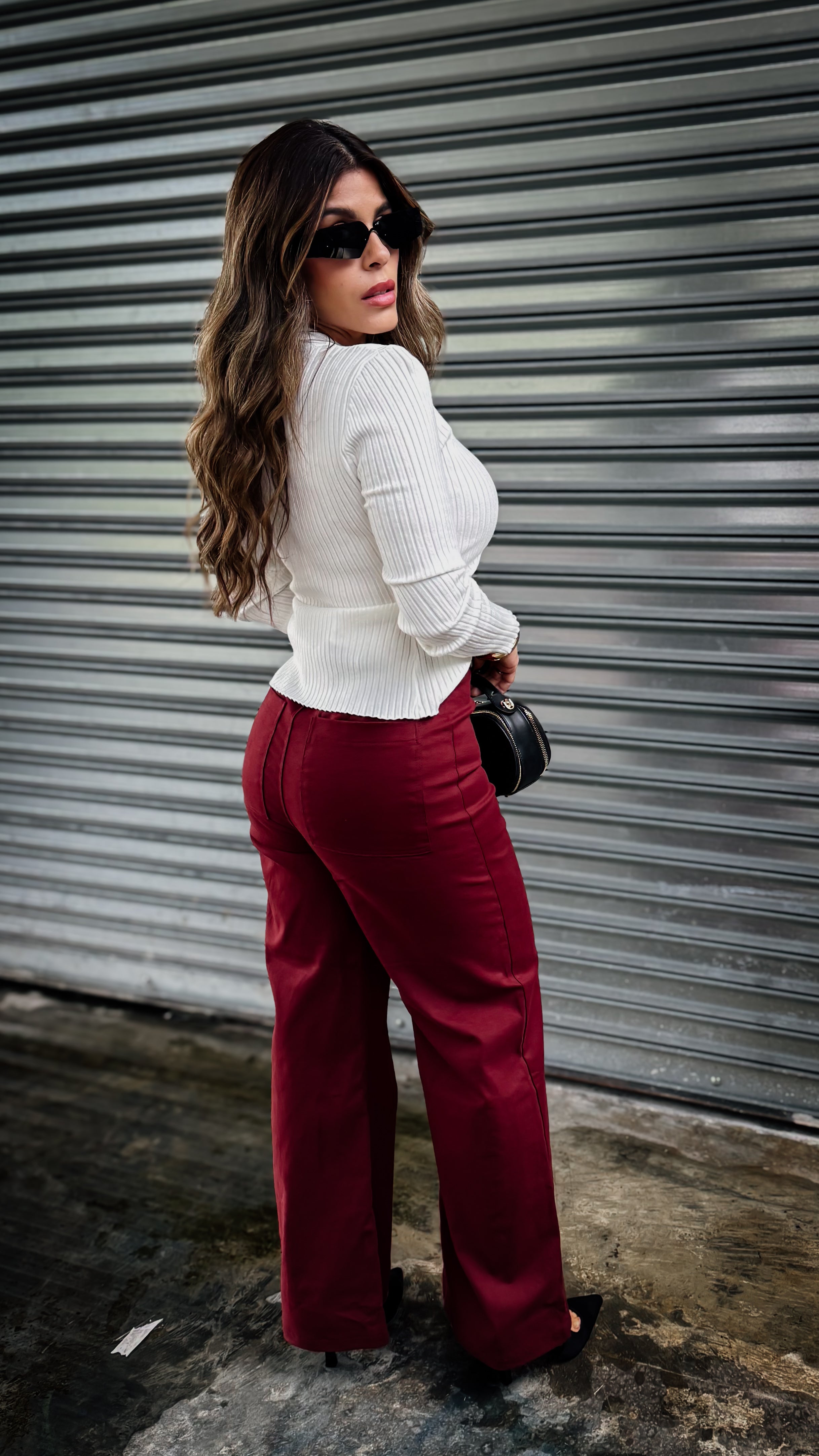 “BAILEY WIDE LEG CROPPED PANTS