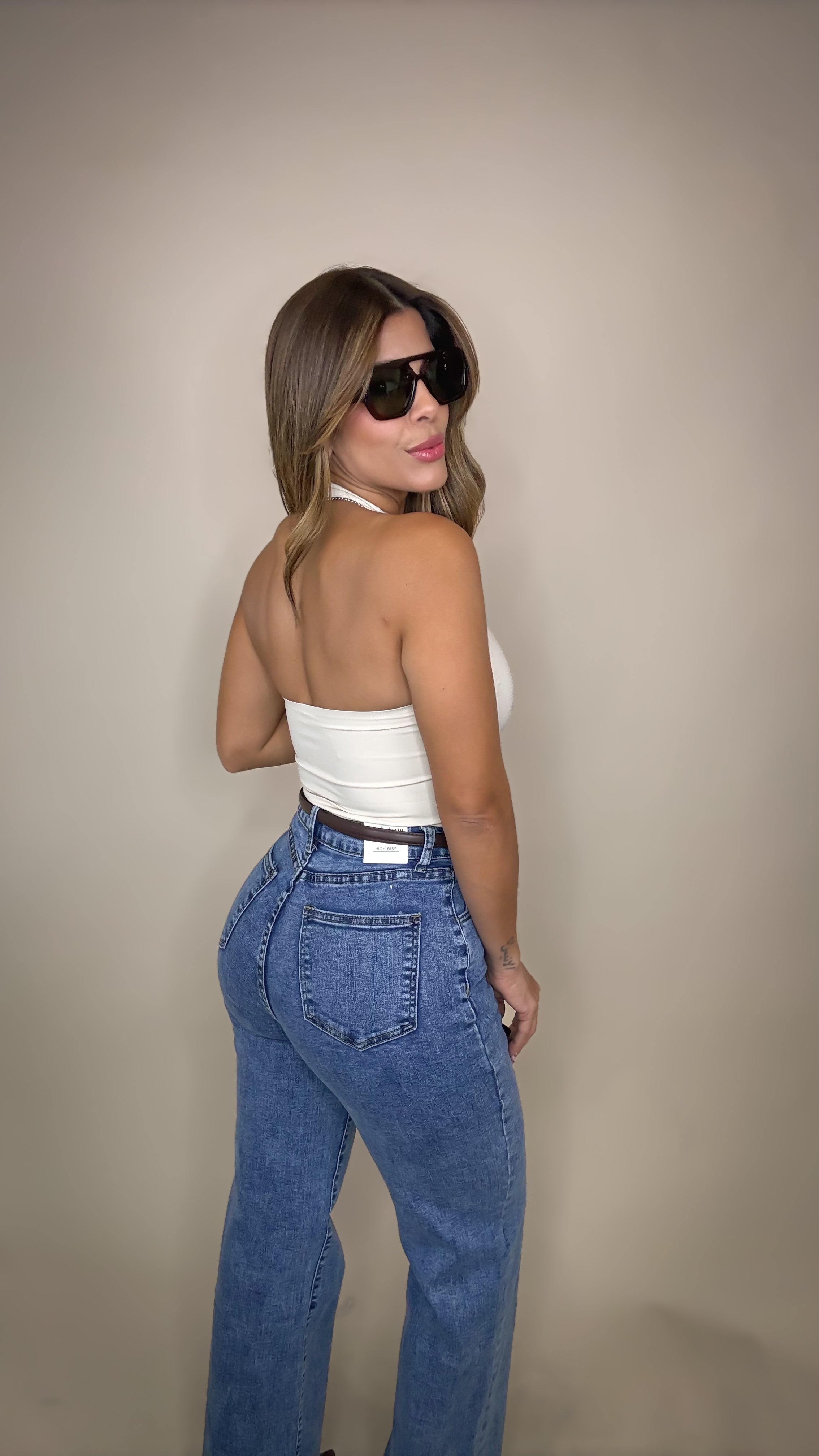 “LORNA” HALTER NECK BASIC TOP