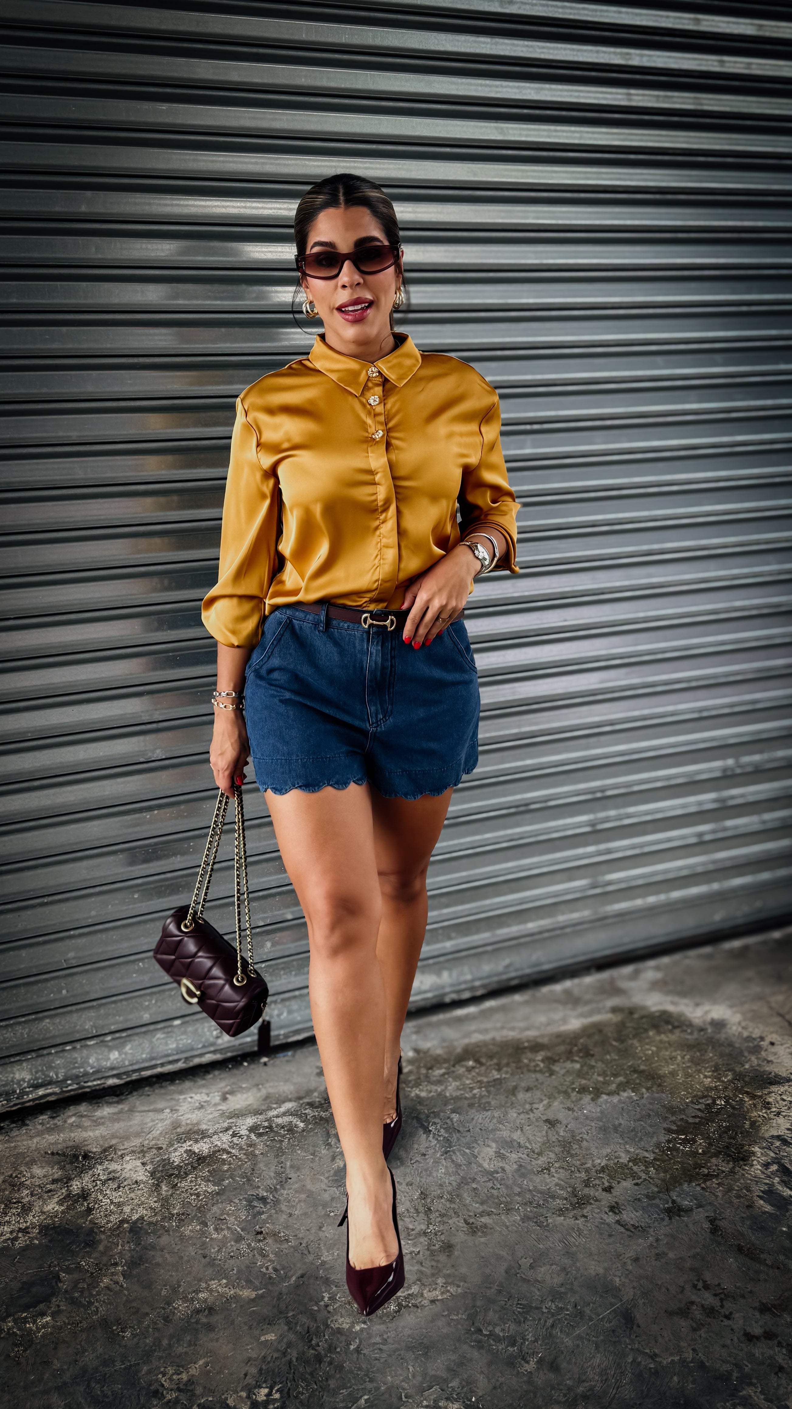 Preorden  “TINA” HIGH WAISTED DENIM SHORT WITH SCALLOP DETAIL