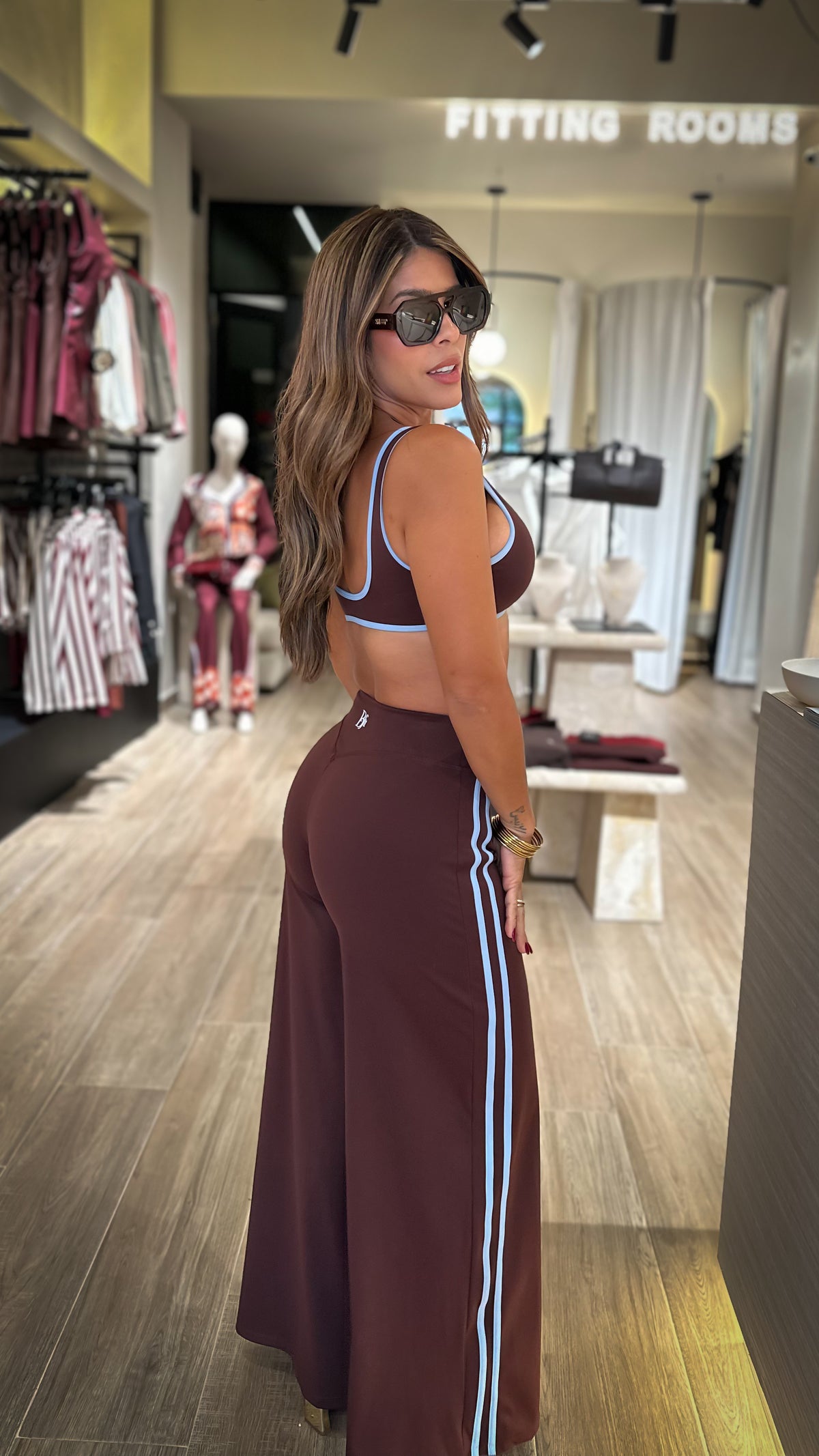 PRE-ORDEN “SPRINTS & SPRITZ” SPORT BRA AND STRIPED WIDE LEG ACTIVE WEAR SET BROWN