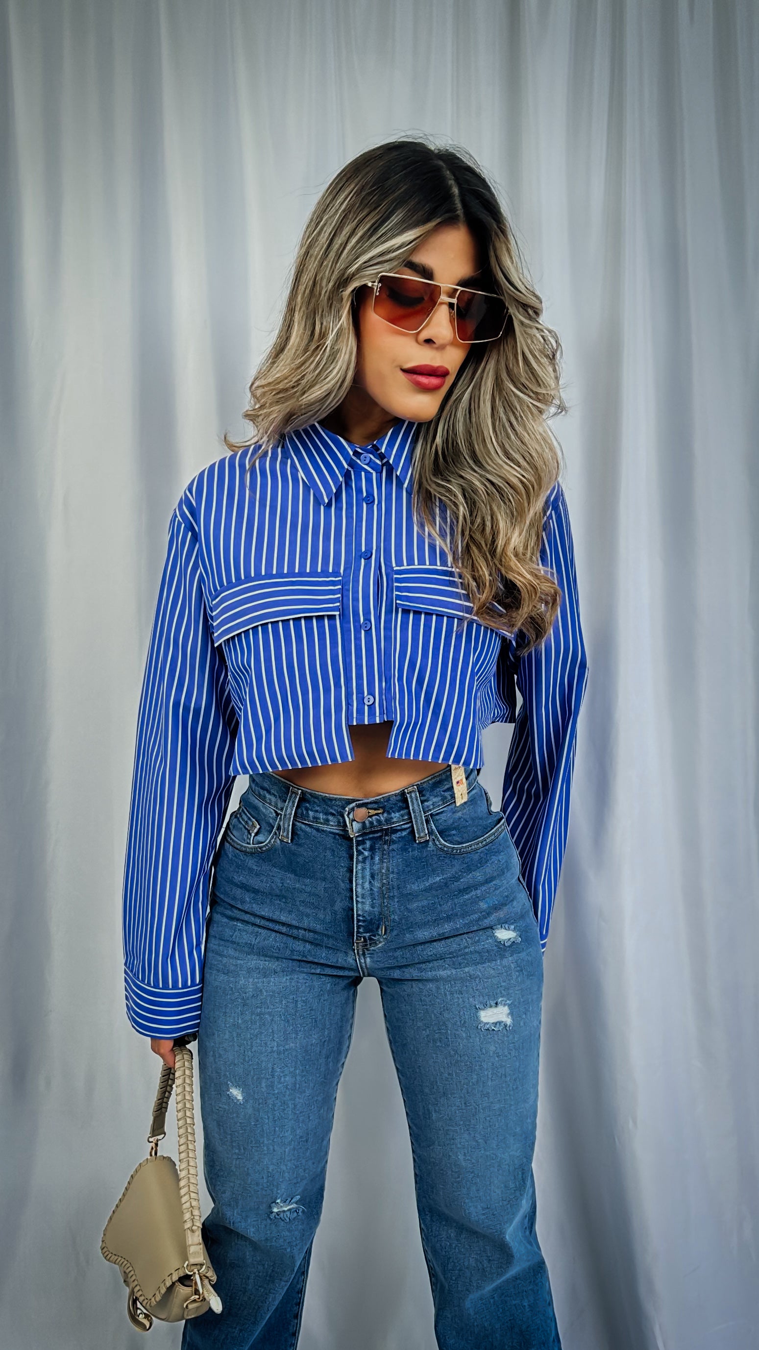 “MISSY” CROPPED BUTTON DOWN