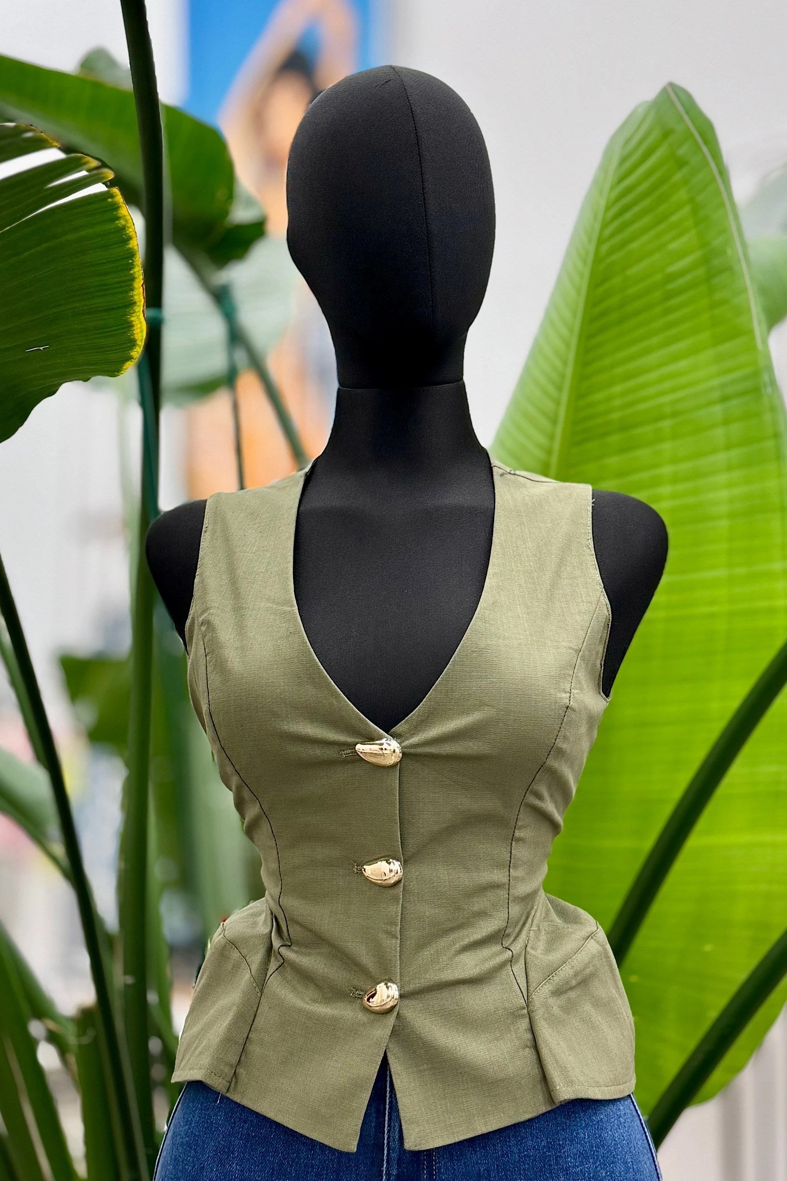 “GIAN” BUTTON DETAIL VEST